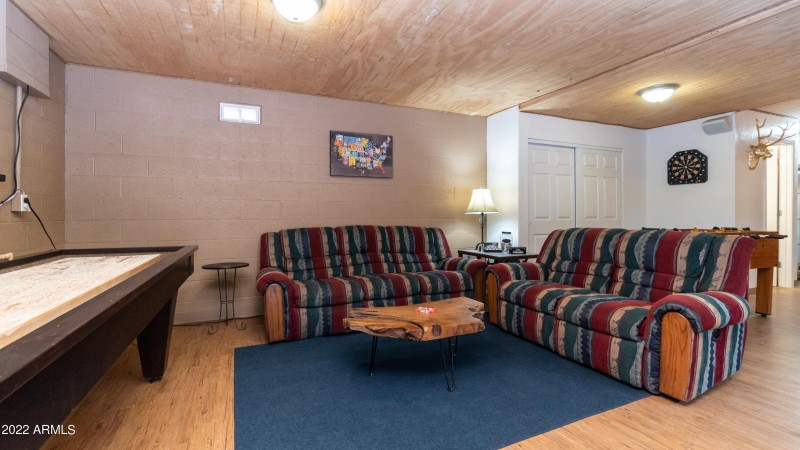 131 Jackshoe Trail Interior Photos-44