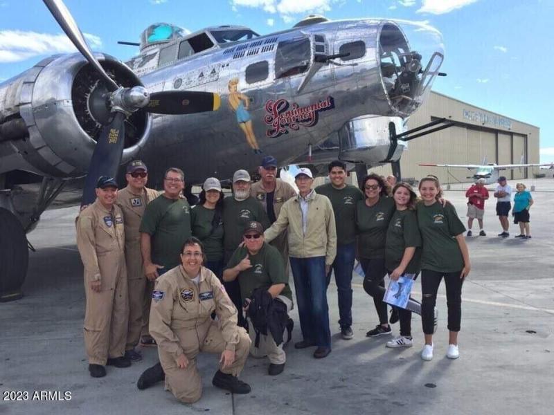 B17-Archaeology-group-in-Palm-Springs