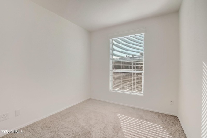 16-web-or-mls-N Trekell Rd 182-014