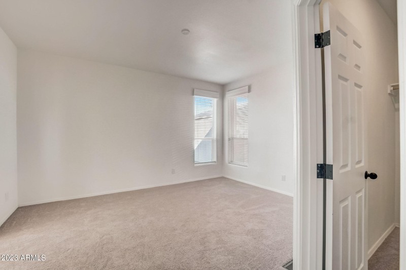 20-web-or-mls-N Trekell Rd 182-018