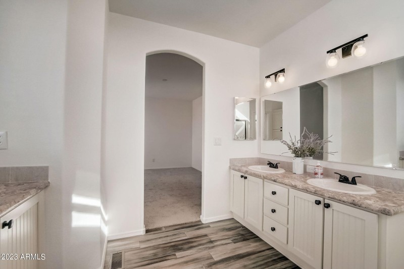 24-web-or-mls-N Trekell Rd 182-022