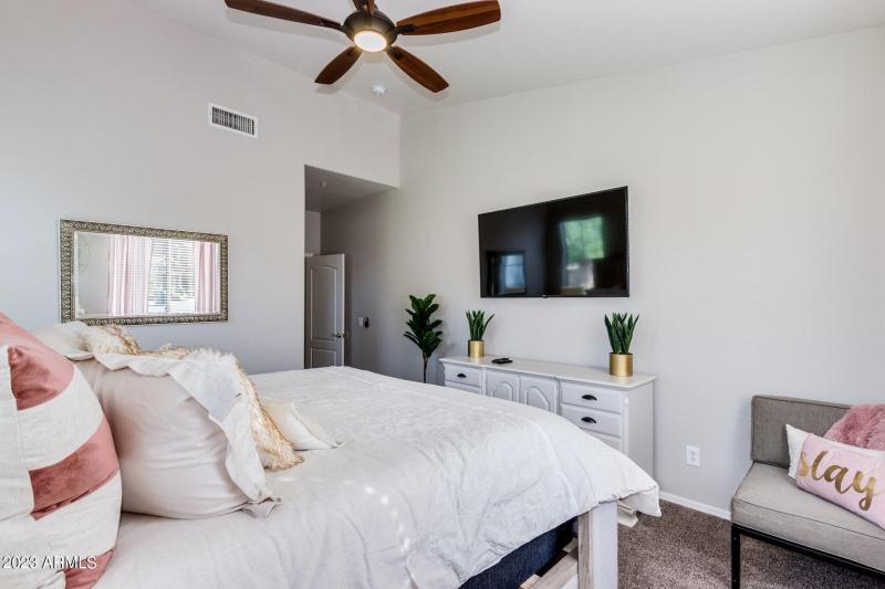 0016-McKellips - 5415 (16)