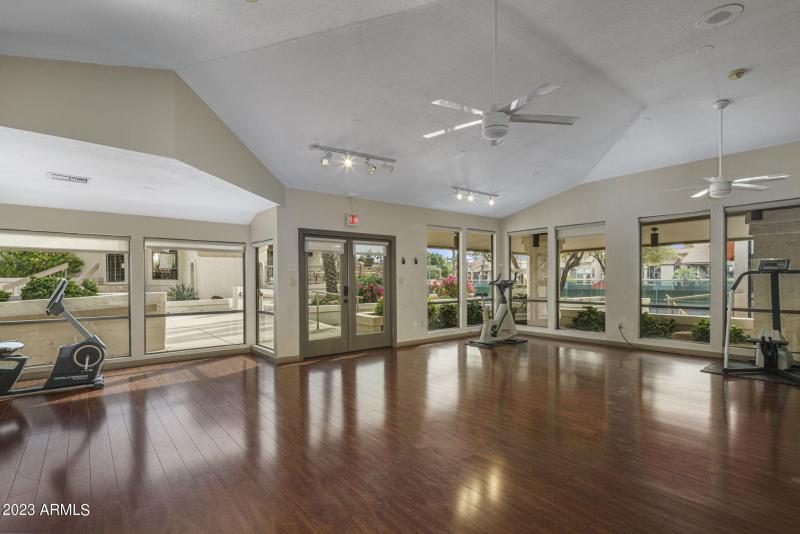 FITNESS CENTER - EXERCISE RM