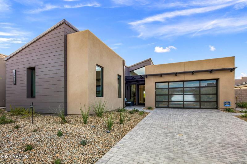 2-web-or-mls-Driveway Views