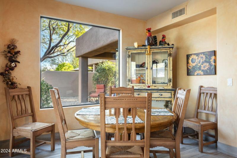 14-web-or-mls-7500-e-boulders-pkwy-72