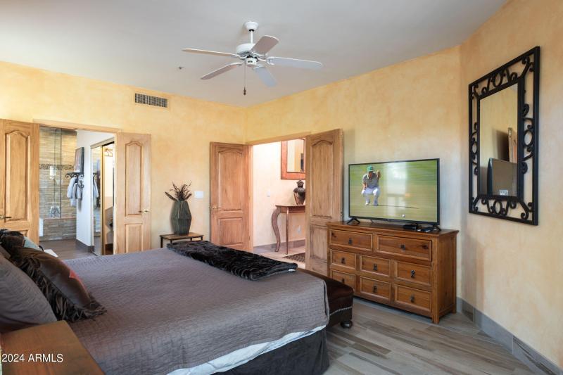 22-web-or-mls-7500-e-boulders-pkwy-72