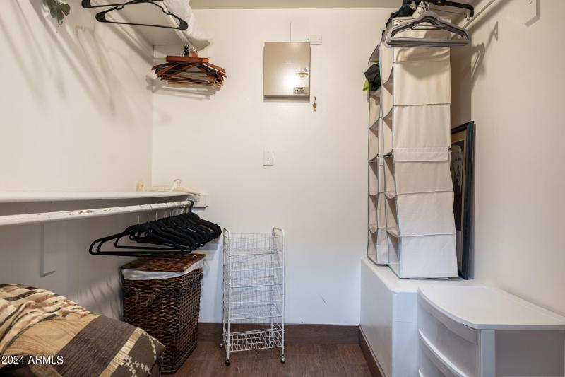 25-web-or-mls-7500-e-boulders-pkwy-72