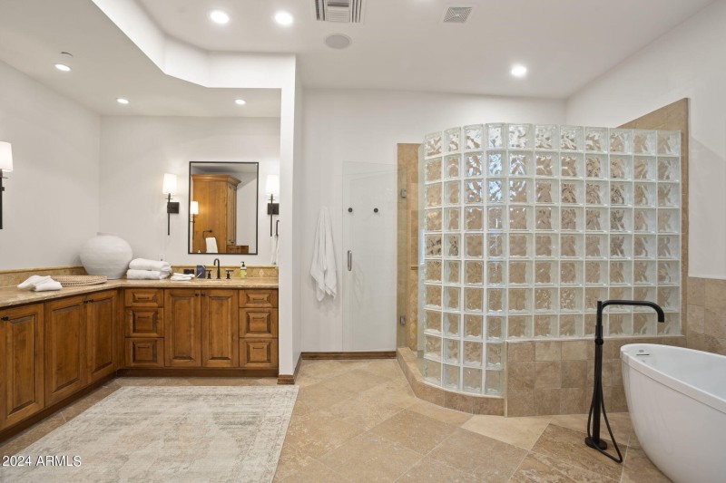 Master Bath