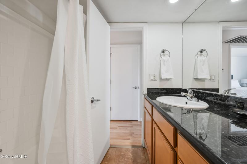 oxupix-1702WTL230-13