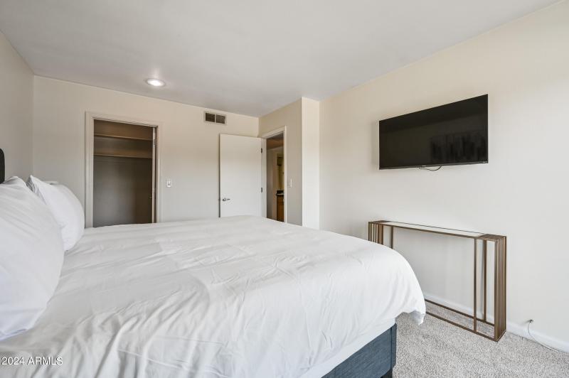 oxupix-1702WTL230-15