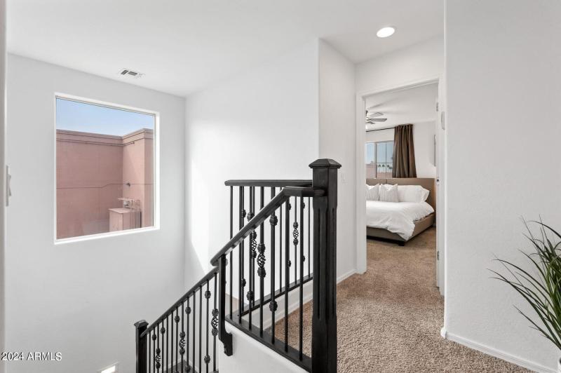 20231219015706422657000000-o