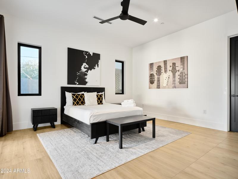 PropertyImageCo_7707E3rdSt_WEB_39