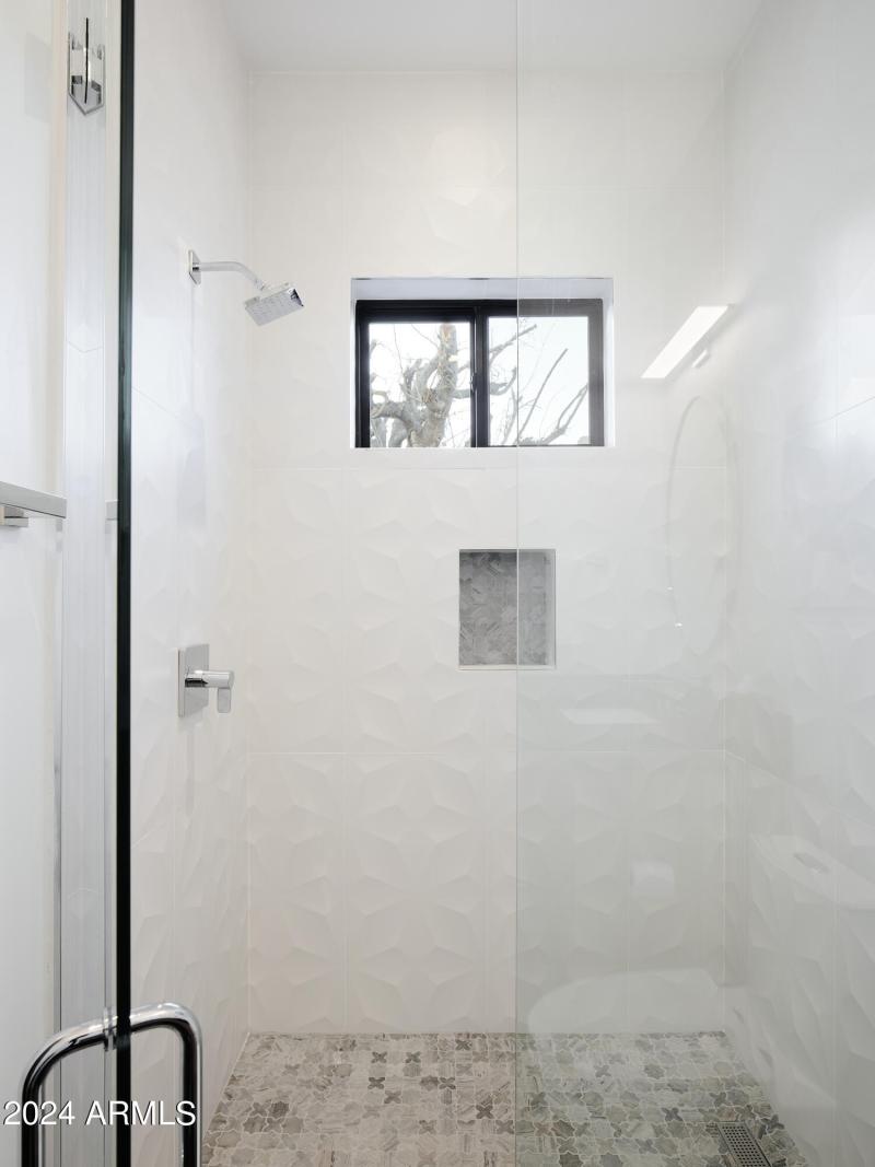 PropertyImageCo_7707E3rdSt_WEB_45