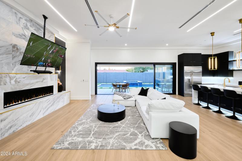 PropertyImageCo_7707E3rdSt_WEB_59