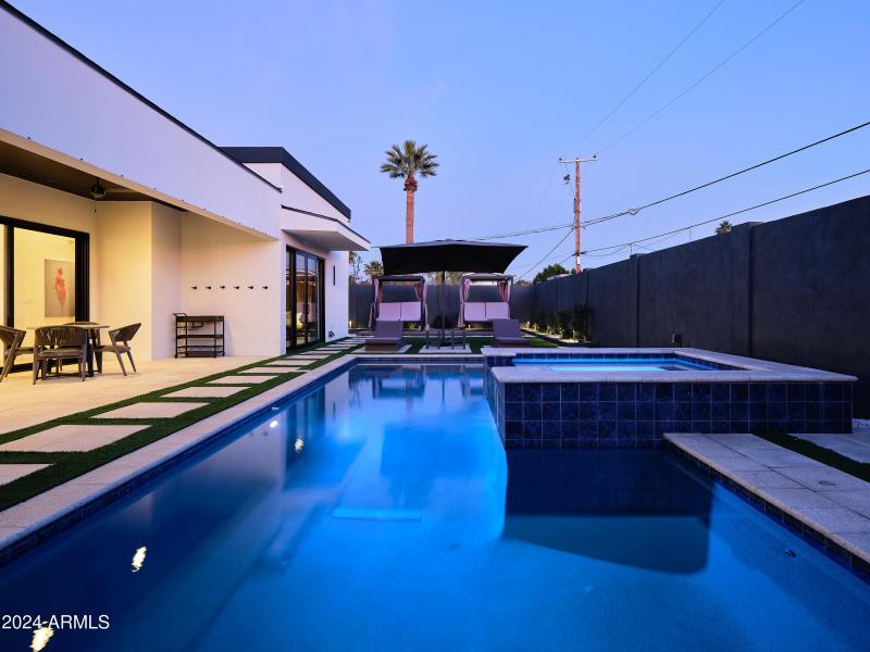 PropertyImageCo_7707E3rdSt_WEB_65