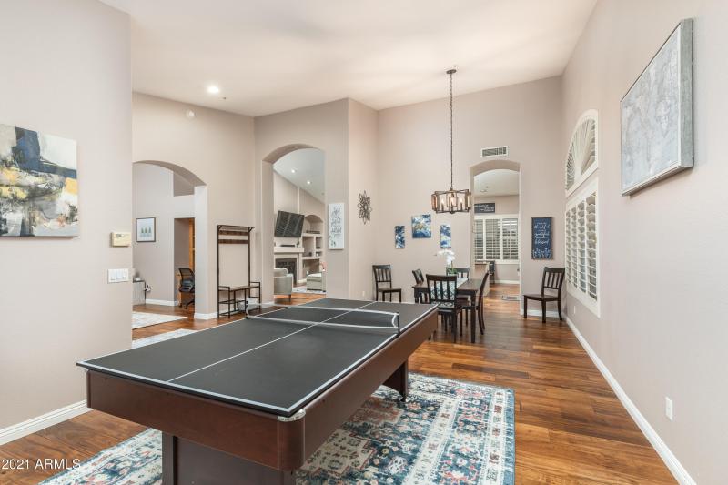 Pool Table & Ping Pong Table