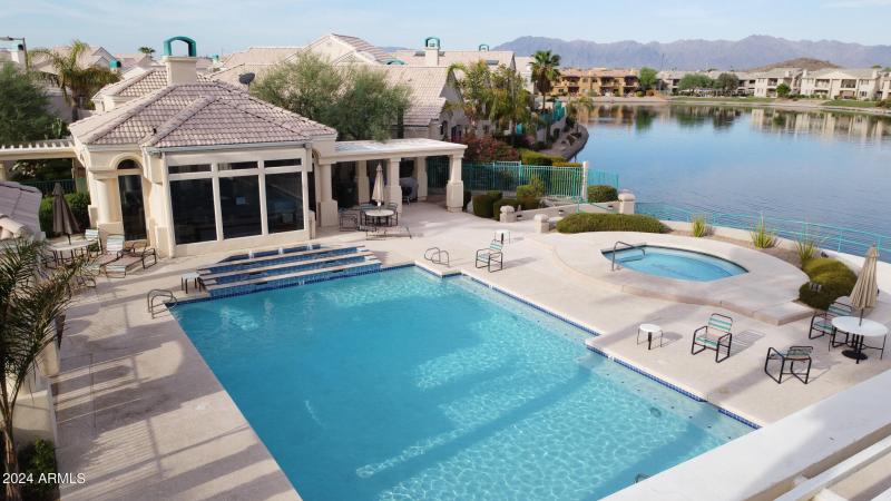 1136 East Hiddenview Dr-29