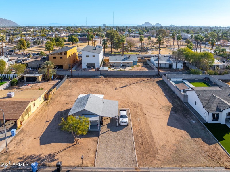 23-2642 N 31st St (23)