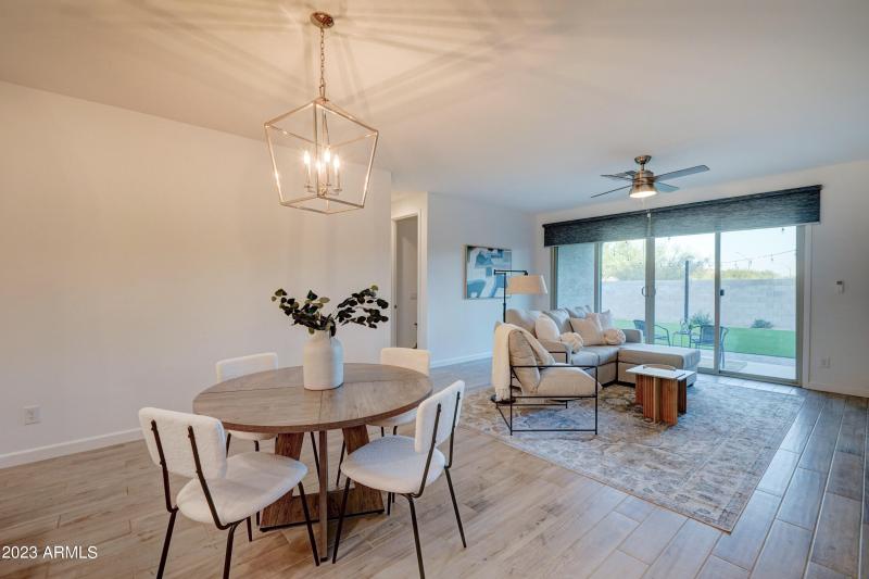 26523 N Thornhill-15