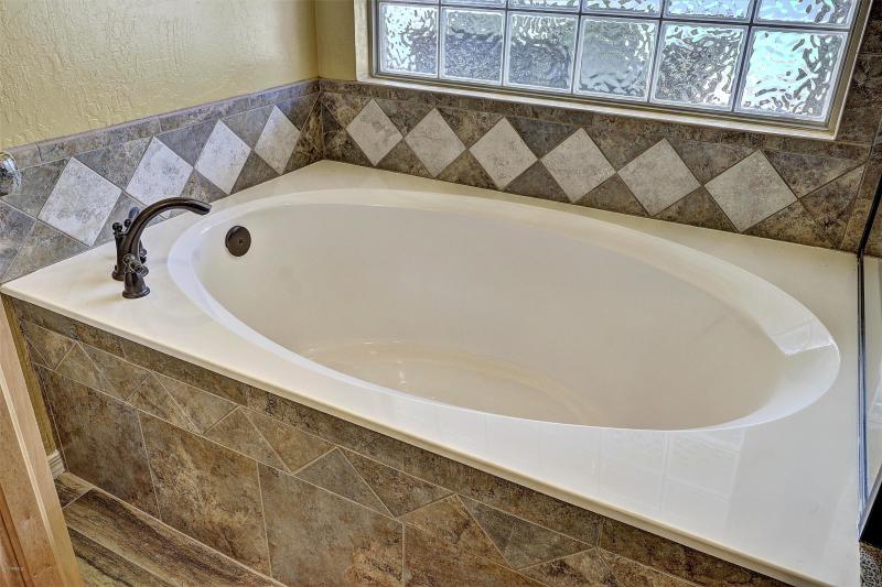 IMG_8666_67_68_69_70