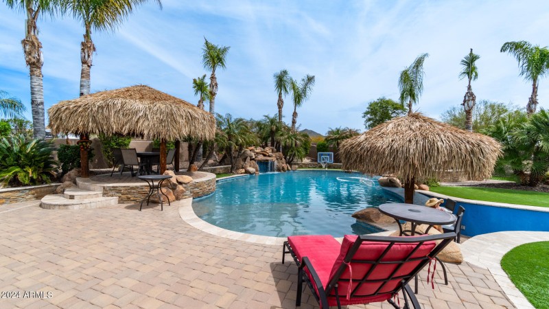 602 W Ridgecrest Rd-16