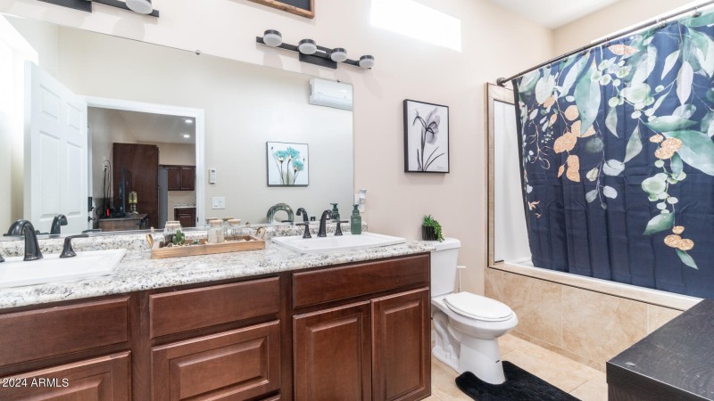 602 W Ridgecrest Rd-89