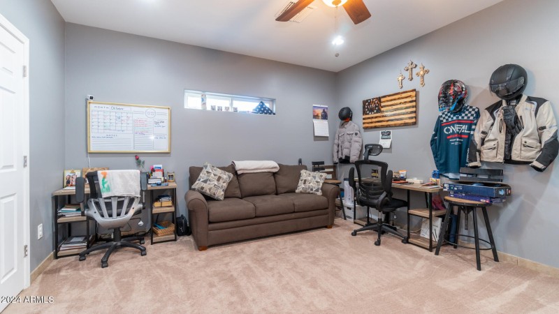 602 W Ridgecrest Rd-90