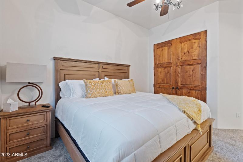 5529 W Pinnacle Hill Dr (small)-8