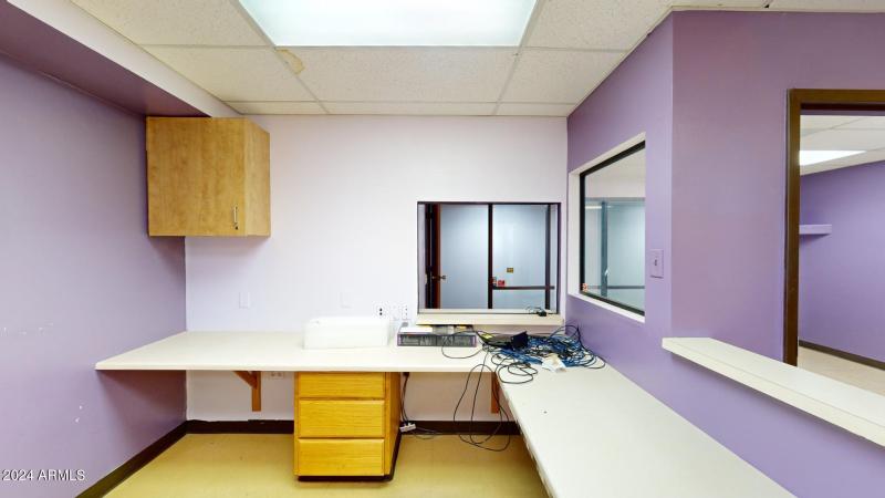 Medical-Bldg-Suite-404-04142024_122034