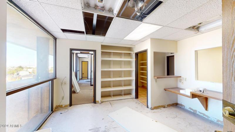 Medical-Bldg-Suite-403-04142024_120450