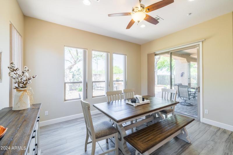 12368 W Hedge Hog Pl-6