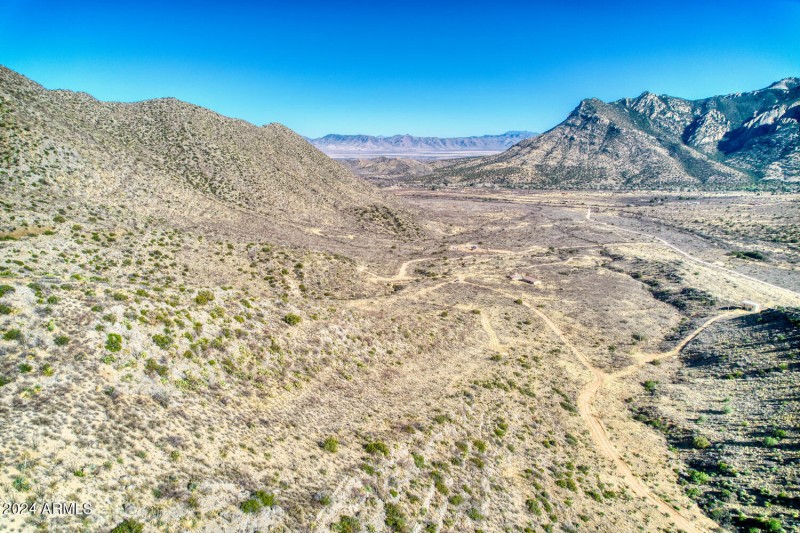 01009_Parcel 402-11-013-W