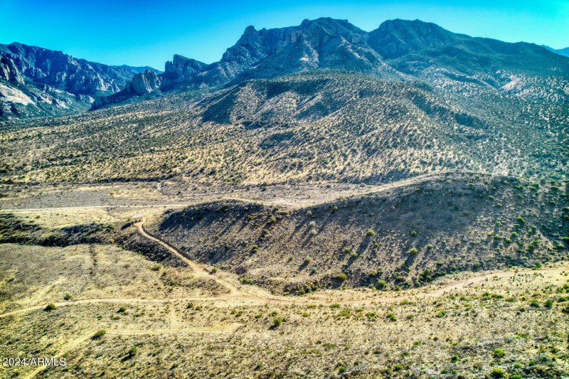 01015_Parcel 402-11-013-W