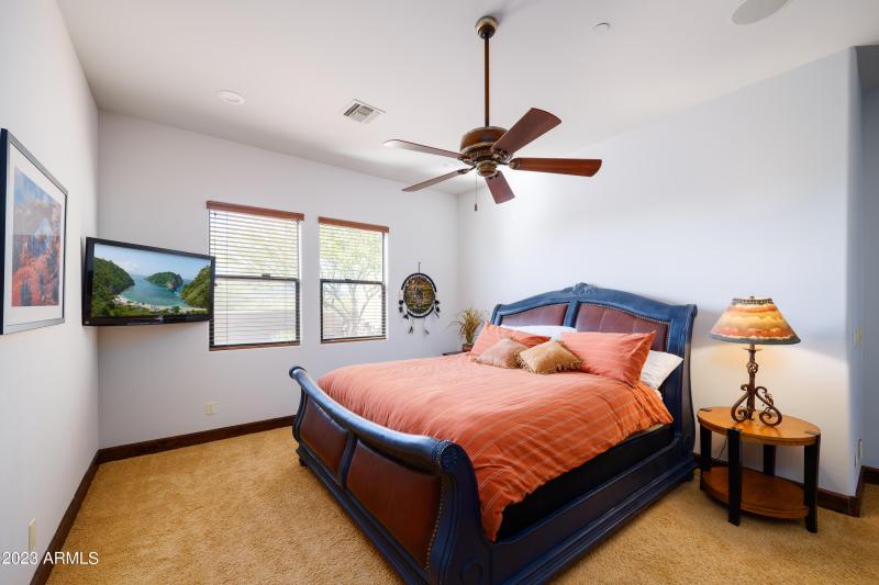 ProyImageCo_35982NWillowCrossDr_WEB-30