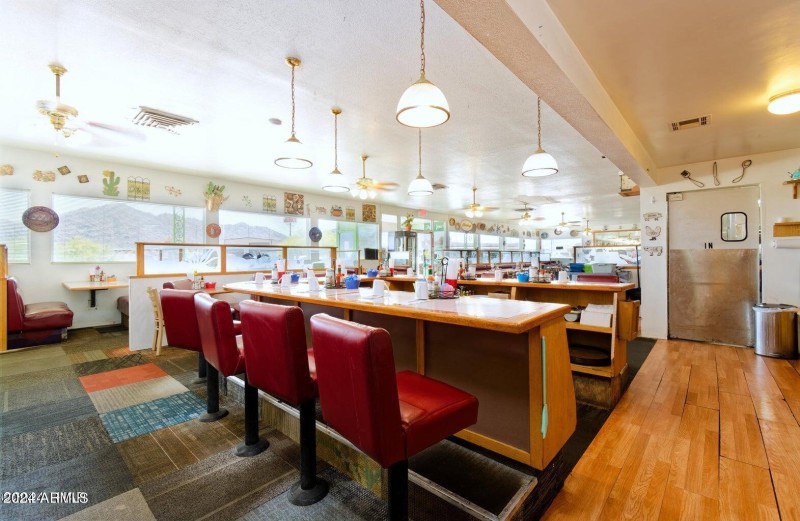 20240503193116058425000000-o