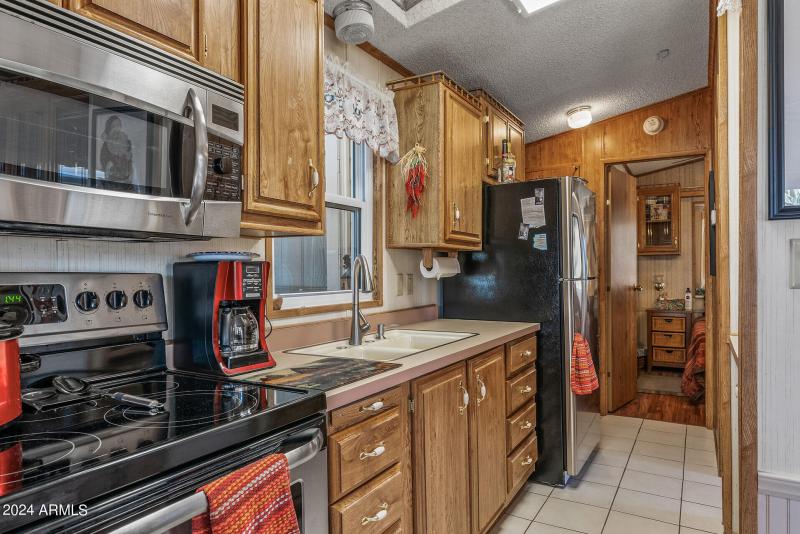 11_17200_W_Bell_L62467_mls