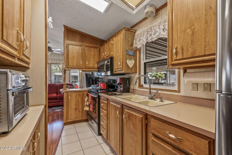 15_17200_W_Bell_L62471_mls