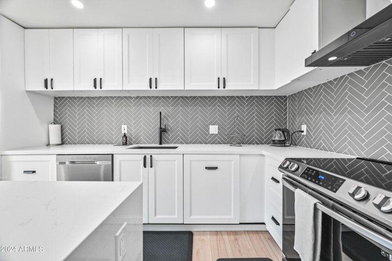 10-ocupix-8055ETRE117