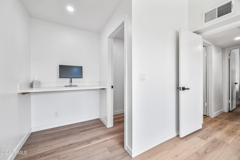 23-ocupix-8055ETRE117