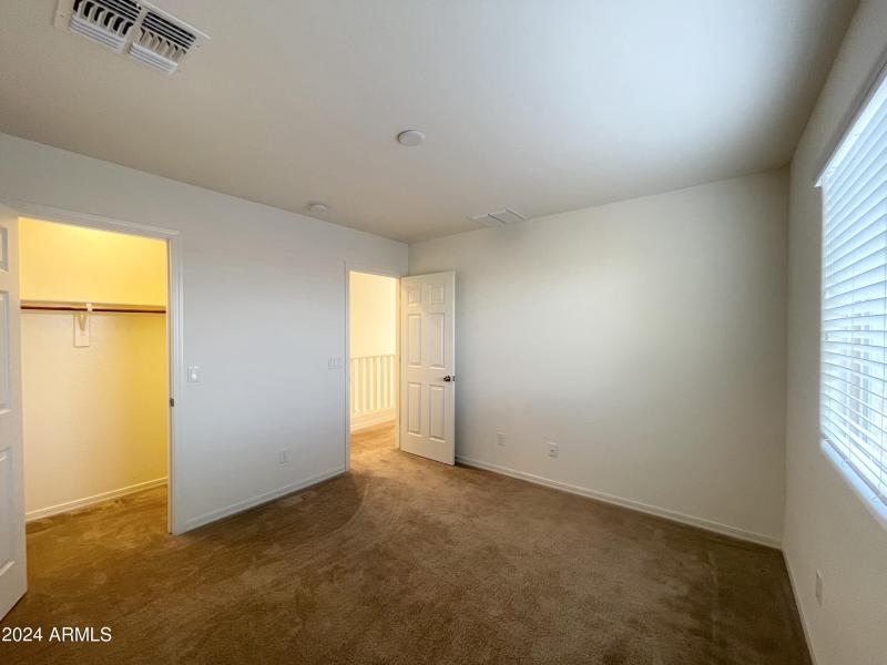 Bed 2 Walk-in closet