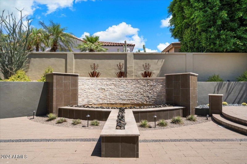 FireWall/Waterfeature