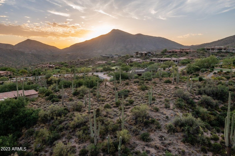 29-web-or-mls-DJI_0162