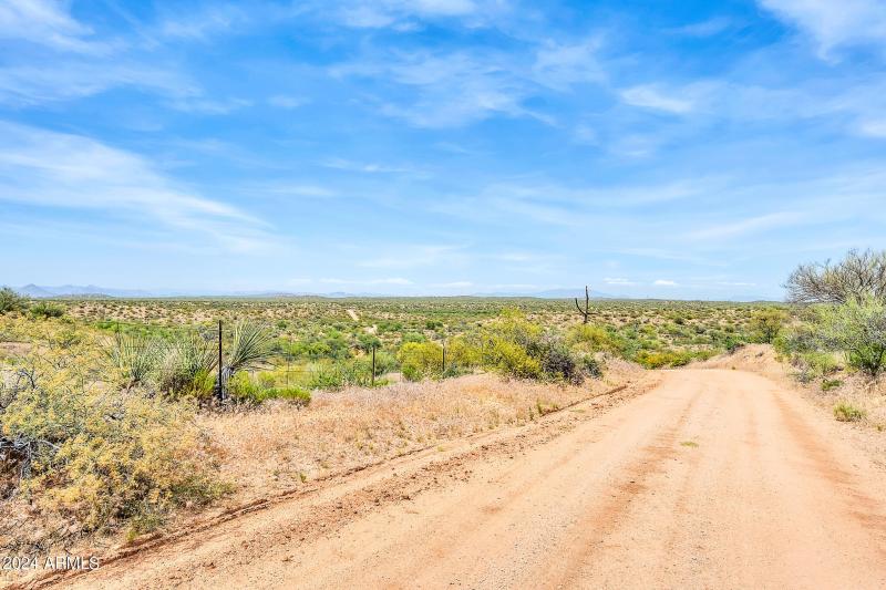 0 N Gold Strike Rd N 93-17