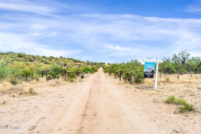 0 N Gold Strike Rd N 93-19