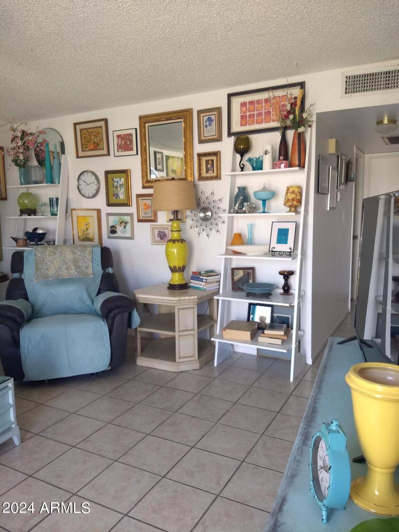 4) 43492-66358e9b16bad