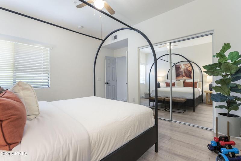 34-web-or-mls-16801-n-94th-st-2015