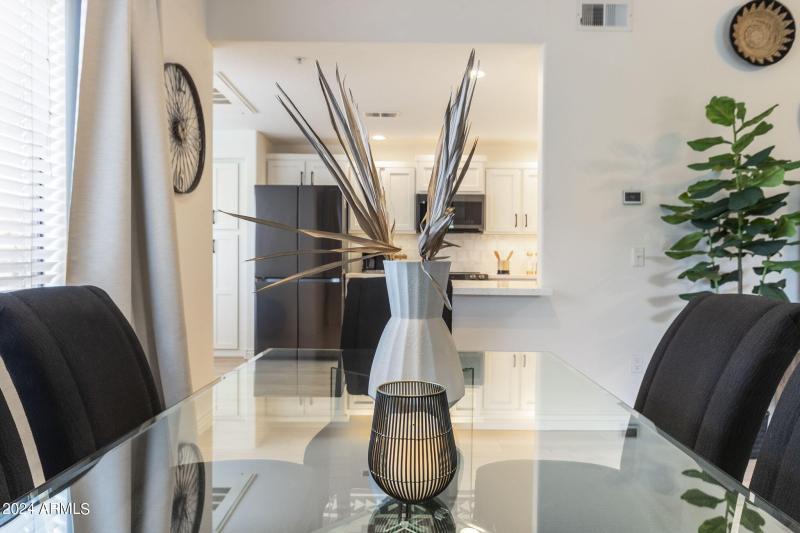 10-web-or-mls-16801-n-94th-st-2015