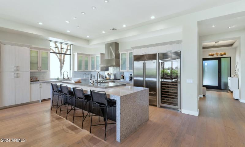 2 Biltmore Estates Dr-large-008-035-2 Bi