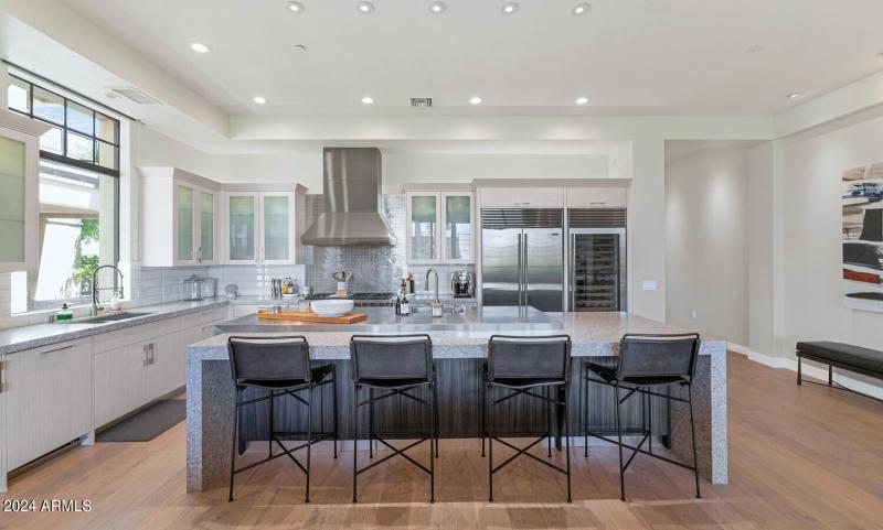 2 Biltmore Estates Dr-large-011-011-2 Bi