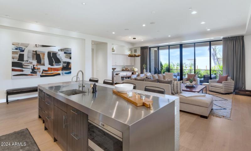 2 Biltmore Estates Dr-large-012-037-2 Bi